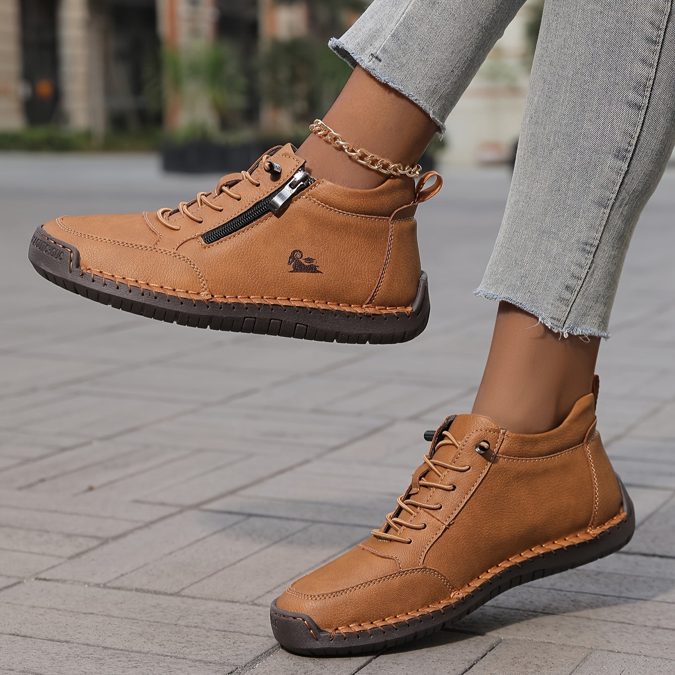 Helena | Orthopedic Zip-Up Footwear