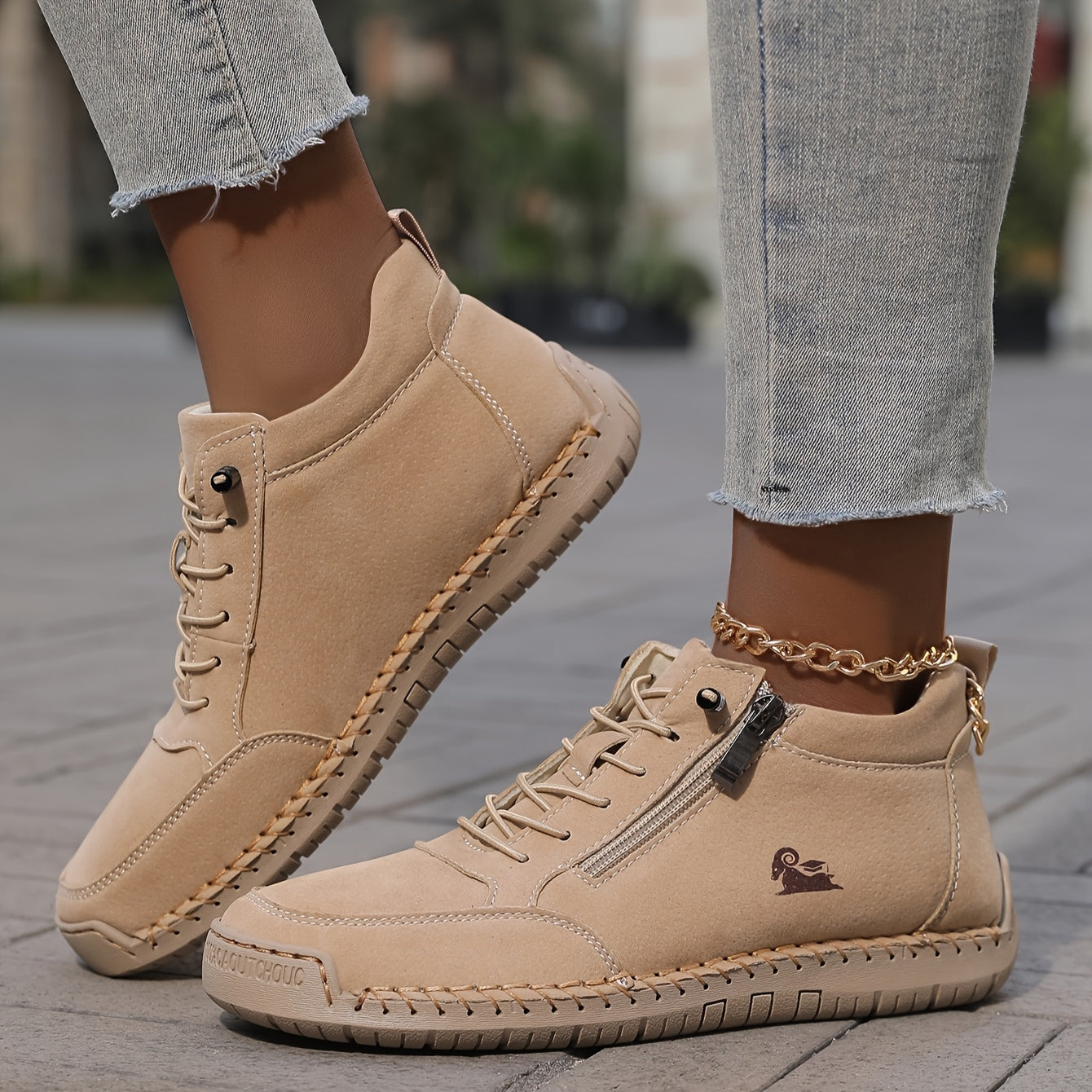Helena | Orthopedic Zip-Up Footwear